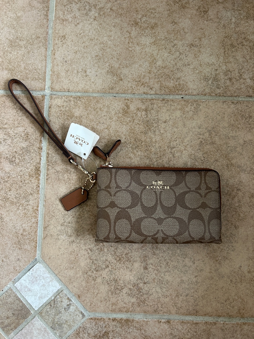 Coach Brown Signature Zip Wristlet with Gold Logo Hangtag NWT